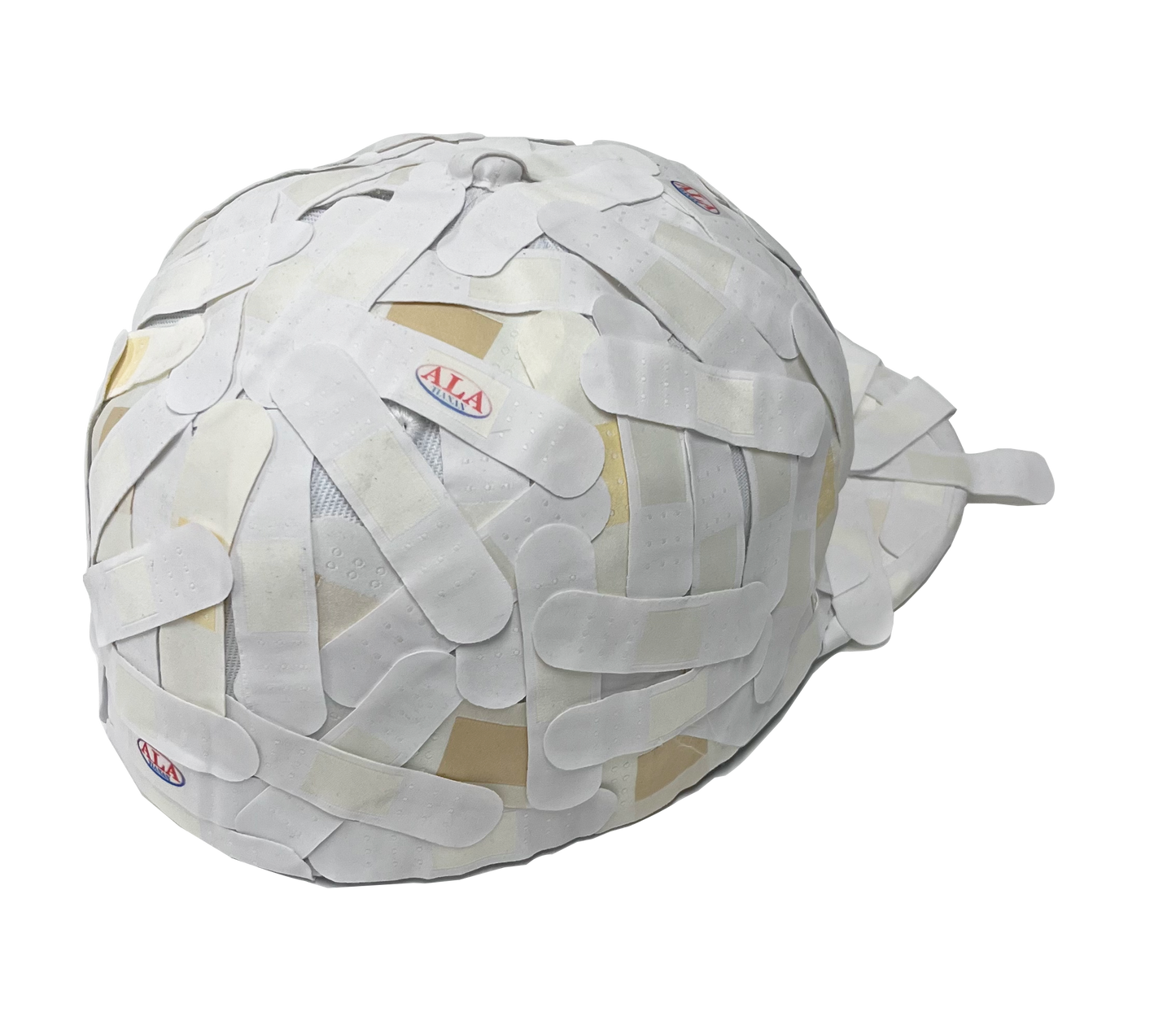 ALA TIANAN＿WHITE BANDAIDS SNAPBACK