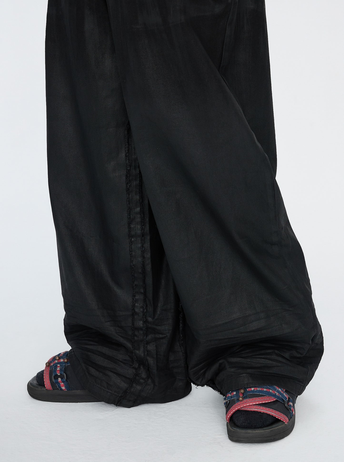 pip workspace_Waxed Wide Trouser (Black)