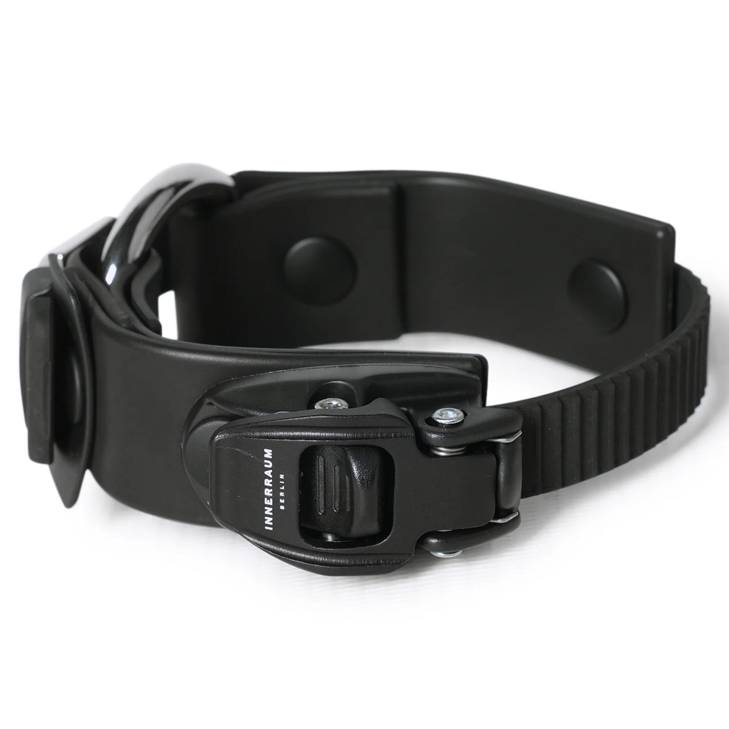 INNERRAUM_OBJECT B01 1-RING-STUDS-BRACELET (Black Matt)