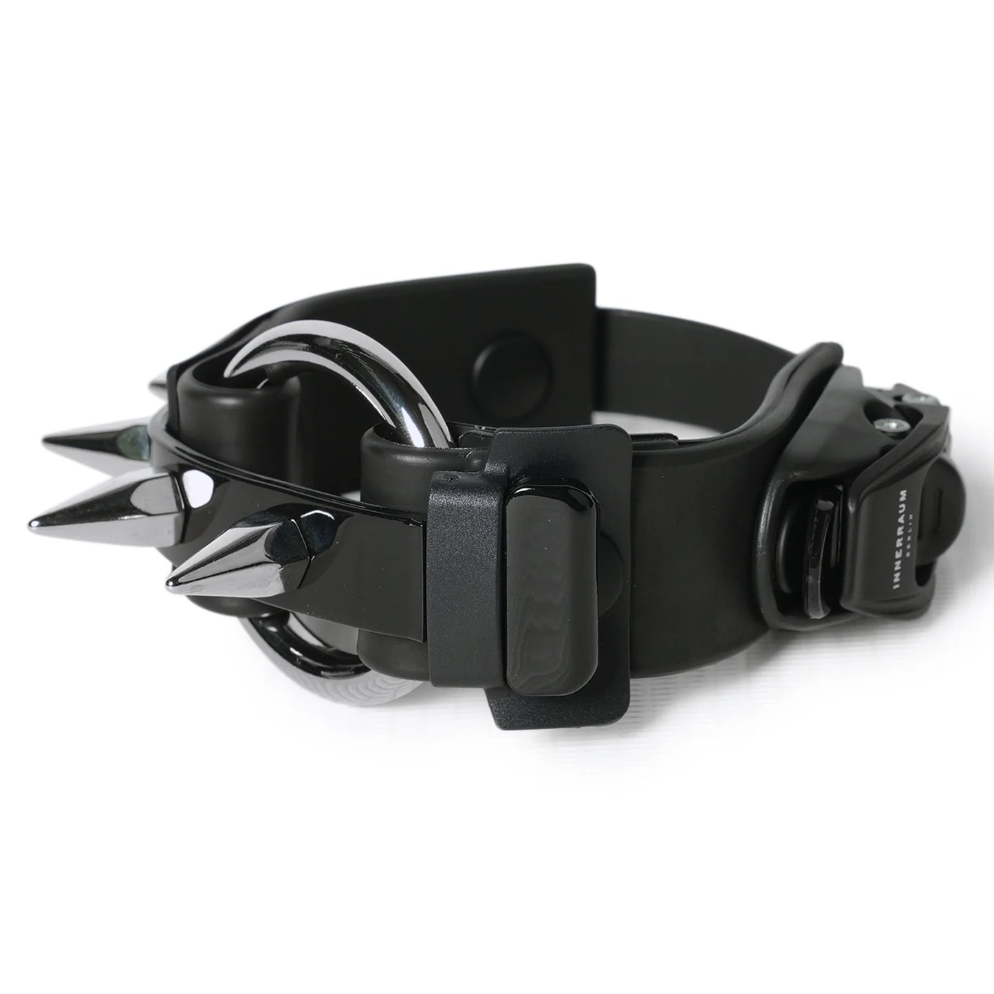 INNERRAUM_OBJECT B01 1-RING-SPIKE-BRACELET (Black Shiny)