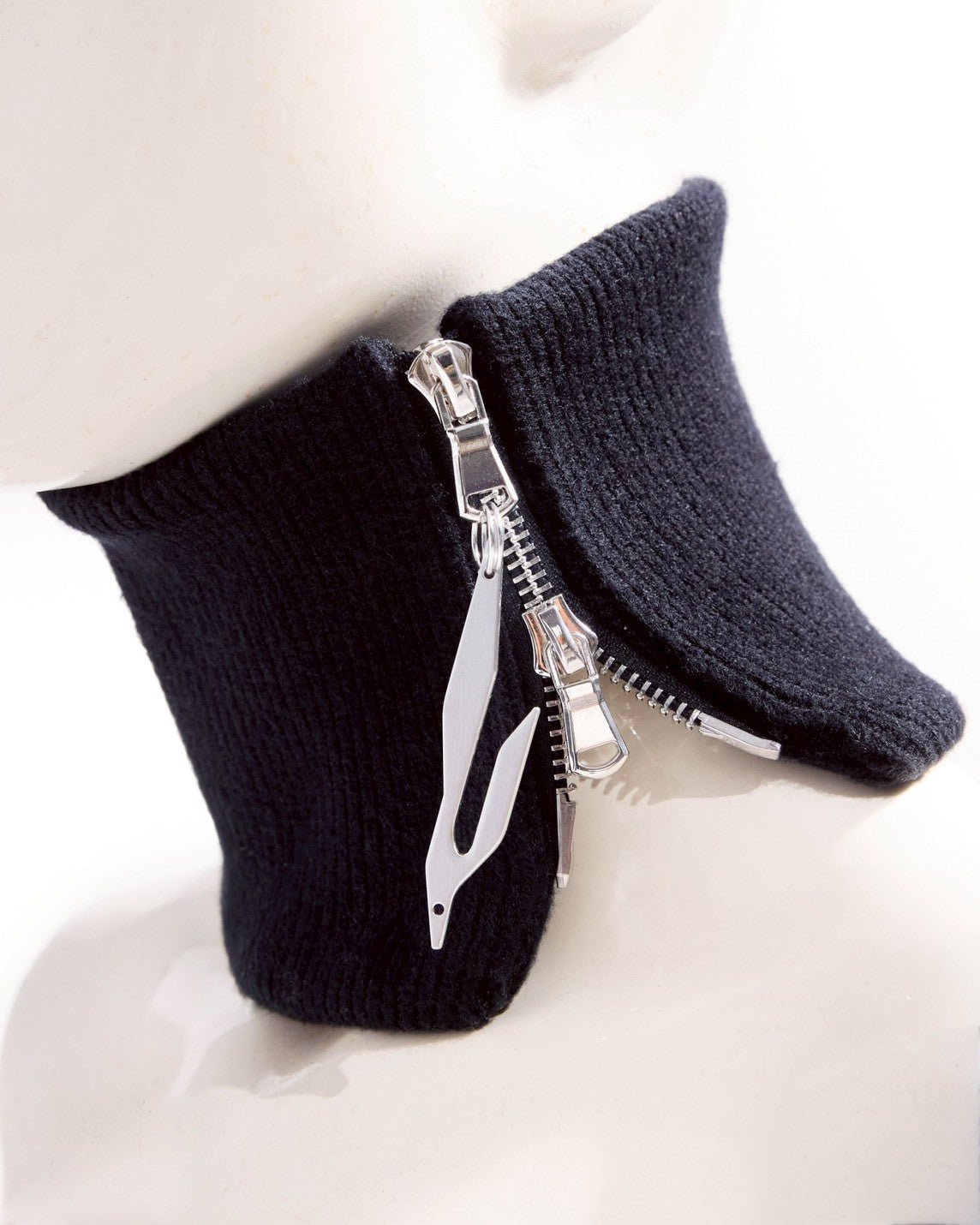 PROTOTYP_PTP-25A-ACC-009 ACCELERATION NEXUS Neck Gaiter (Black)