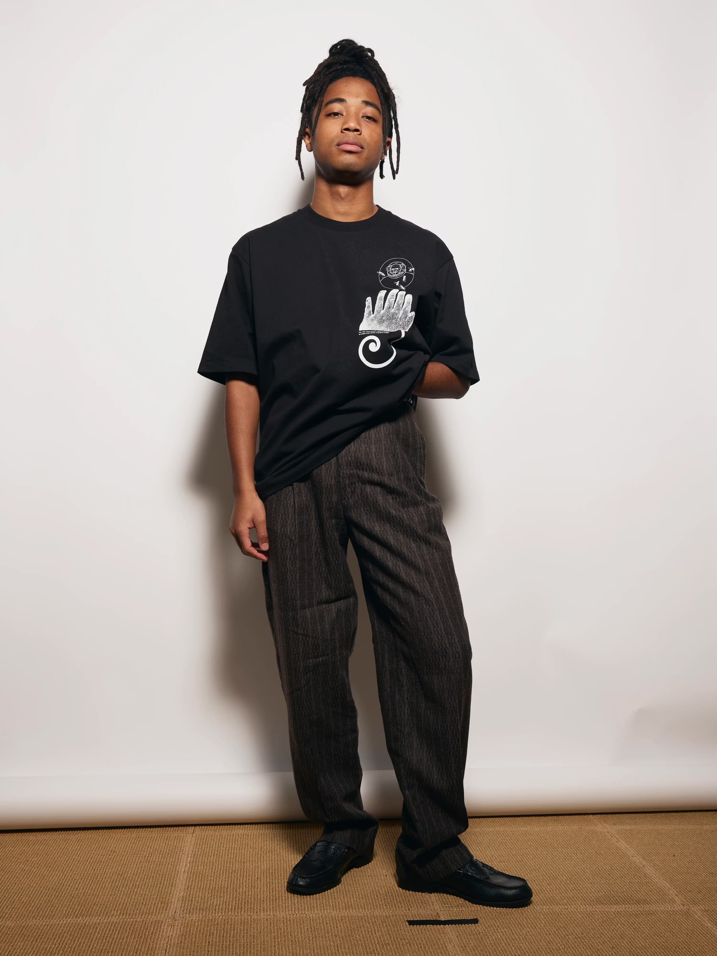LOOSEJOINTS_ED DAVIS - 'Graphic Reality' S/S TEE (Black)