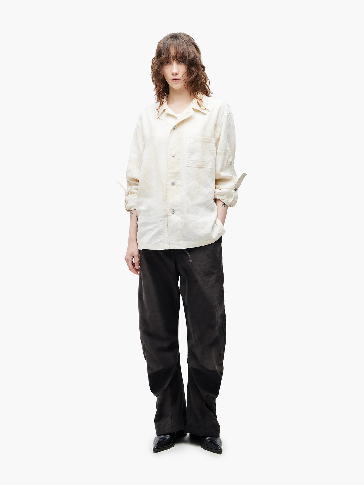 JiyongKim_Sun-Bleached Twisted Trousers (Black)