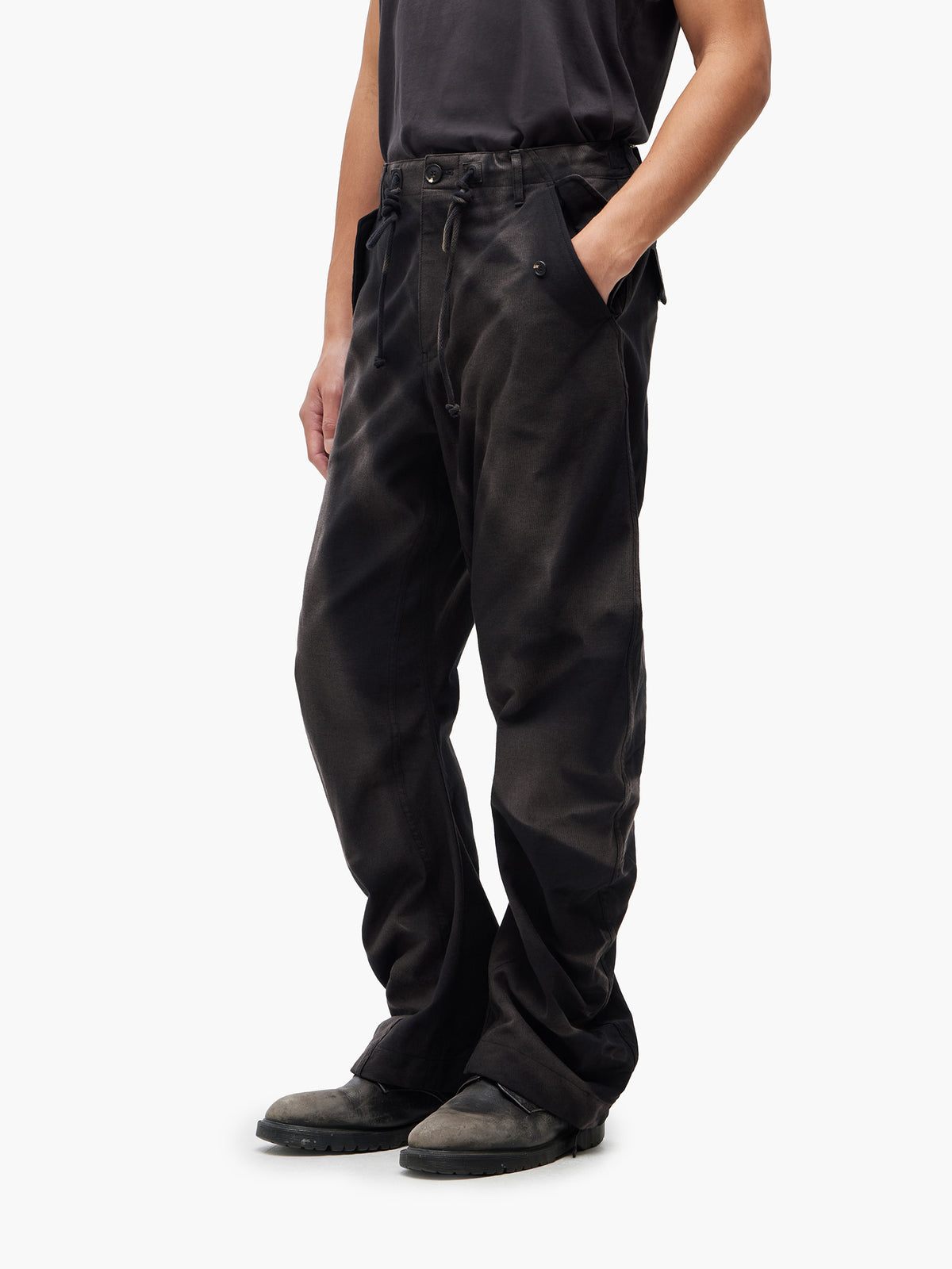 JiyongKim_Sun-Bleached Twisted Trousers (Black)