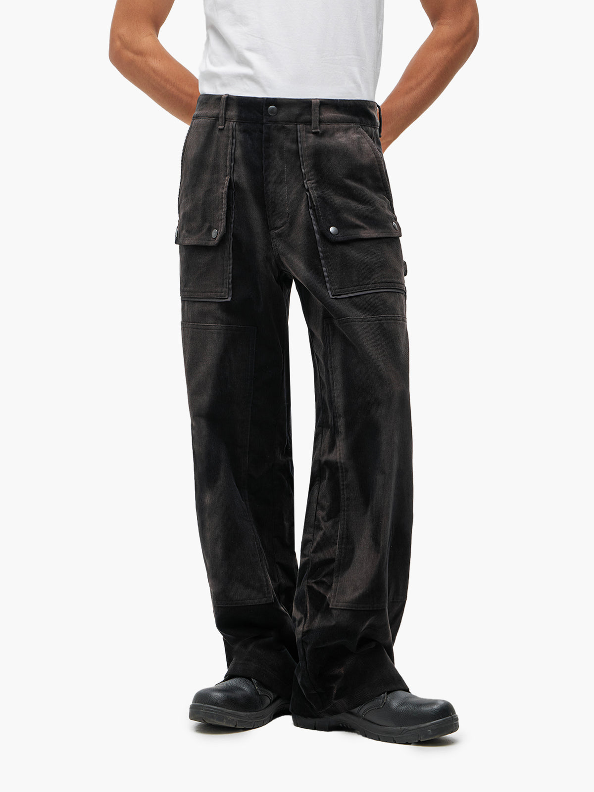 JiyongKim_Sun-Bleached Double-Knee Trousers (Black)