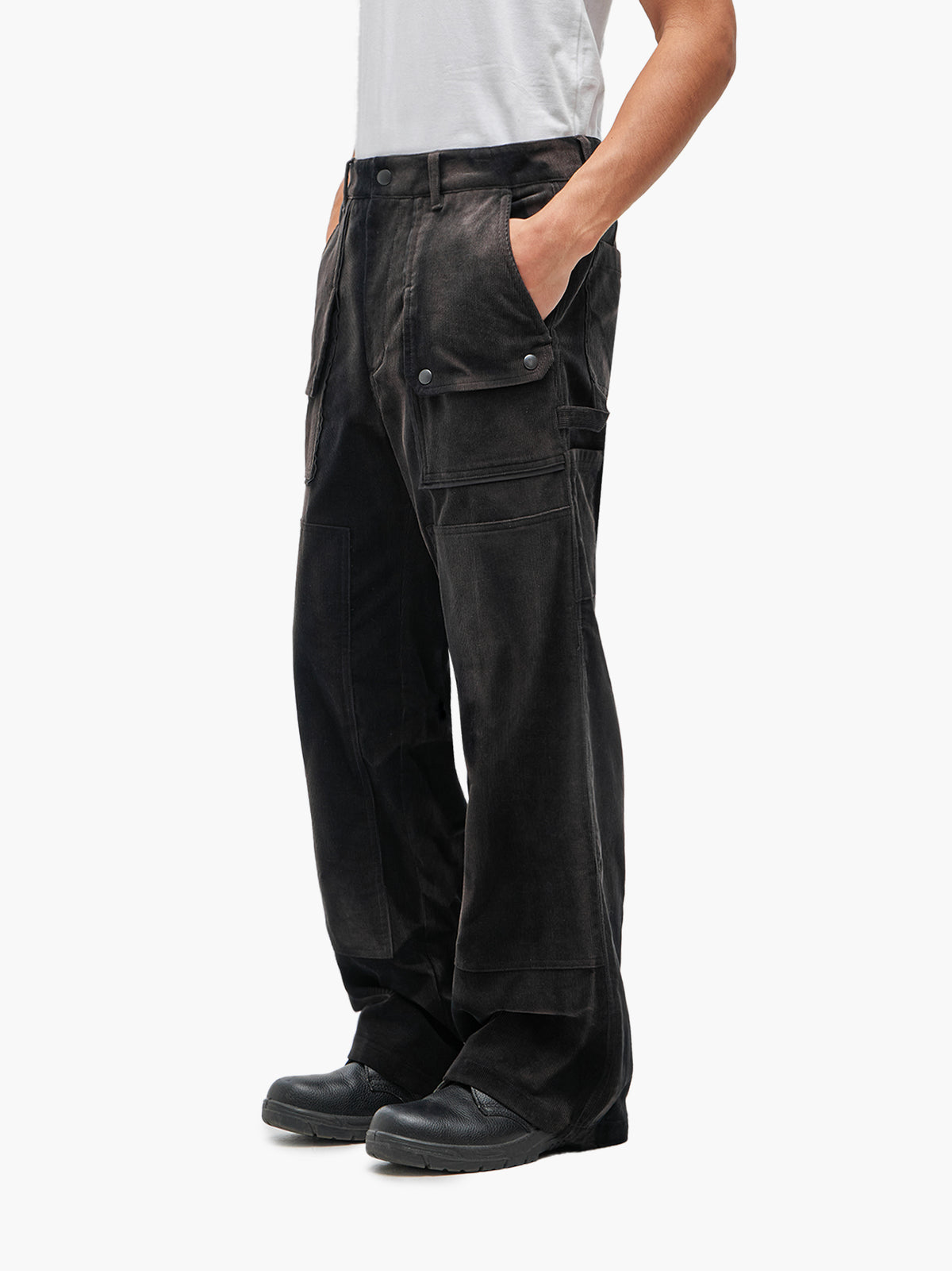 JiyongKim_Sun-Bleached Double-Knee Trousers (Black)