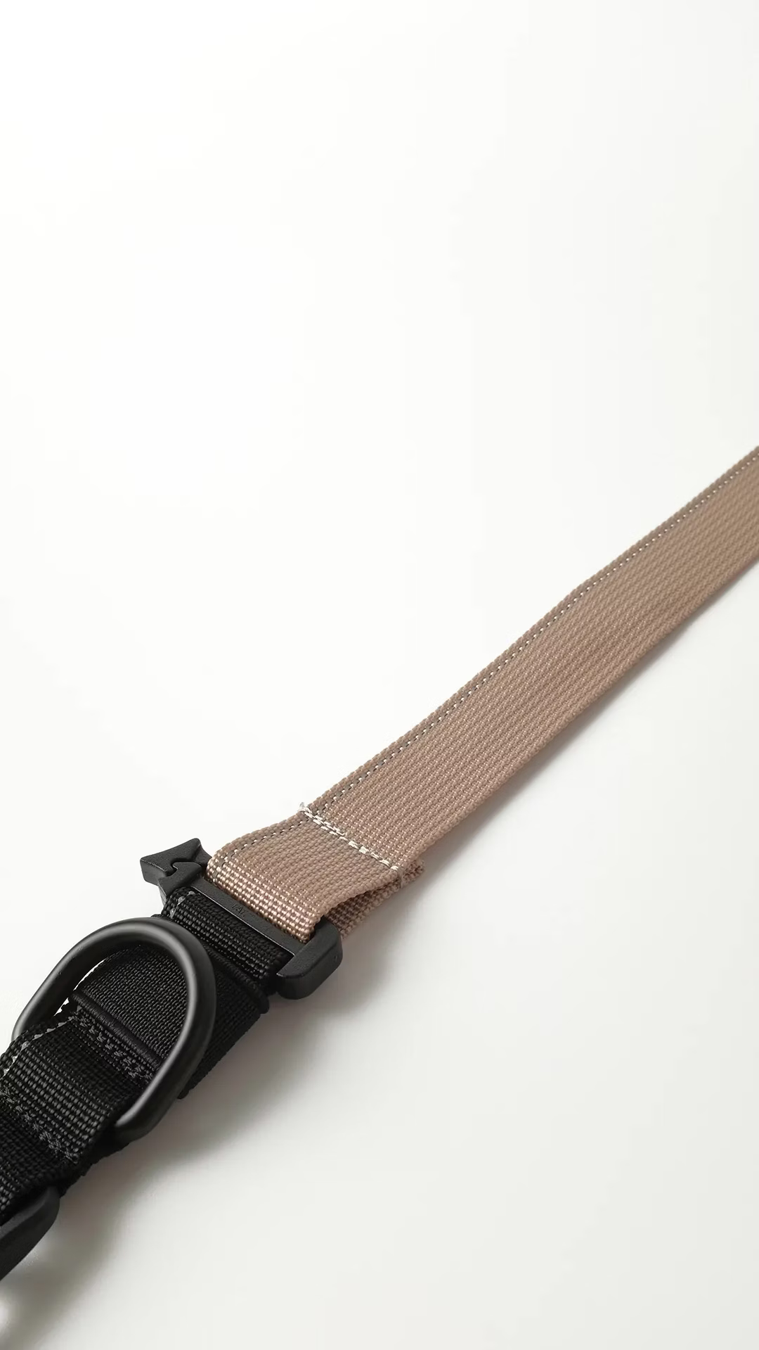 INCODER_ R.F Two strip belt (Sand)