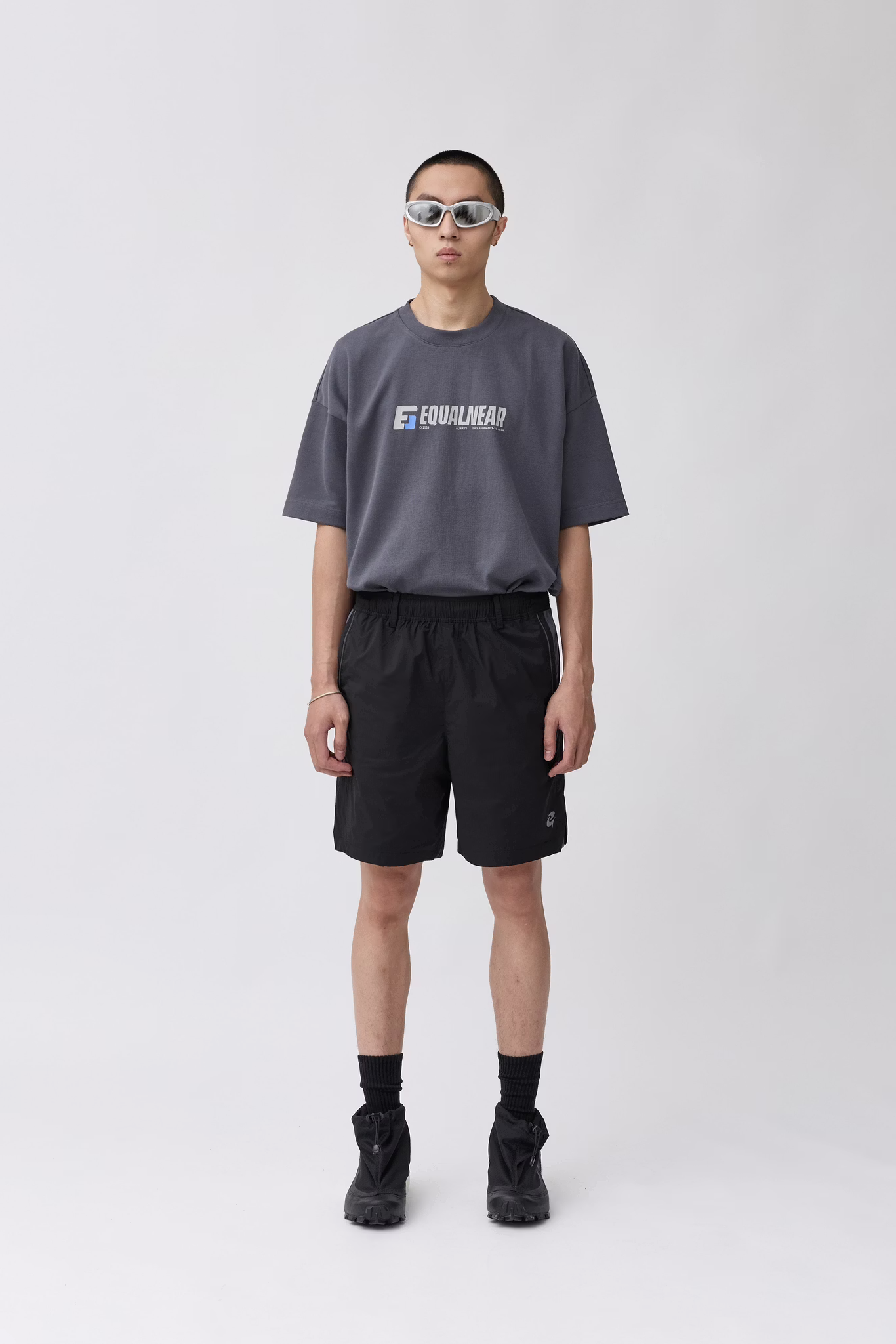 EQUALNEAR_C&G Logo Sport Shorts (Black)