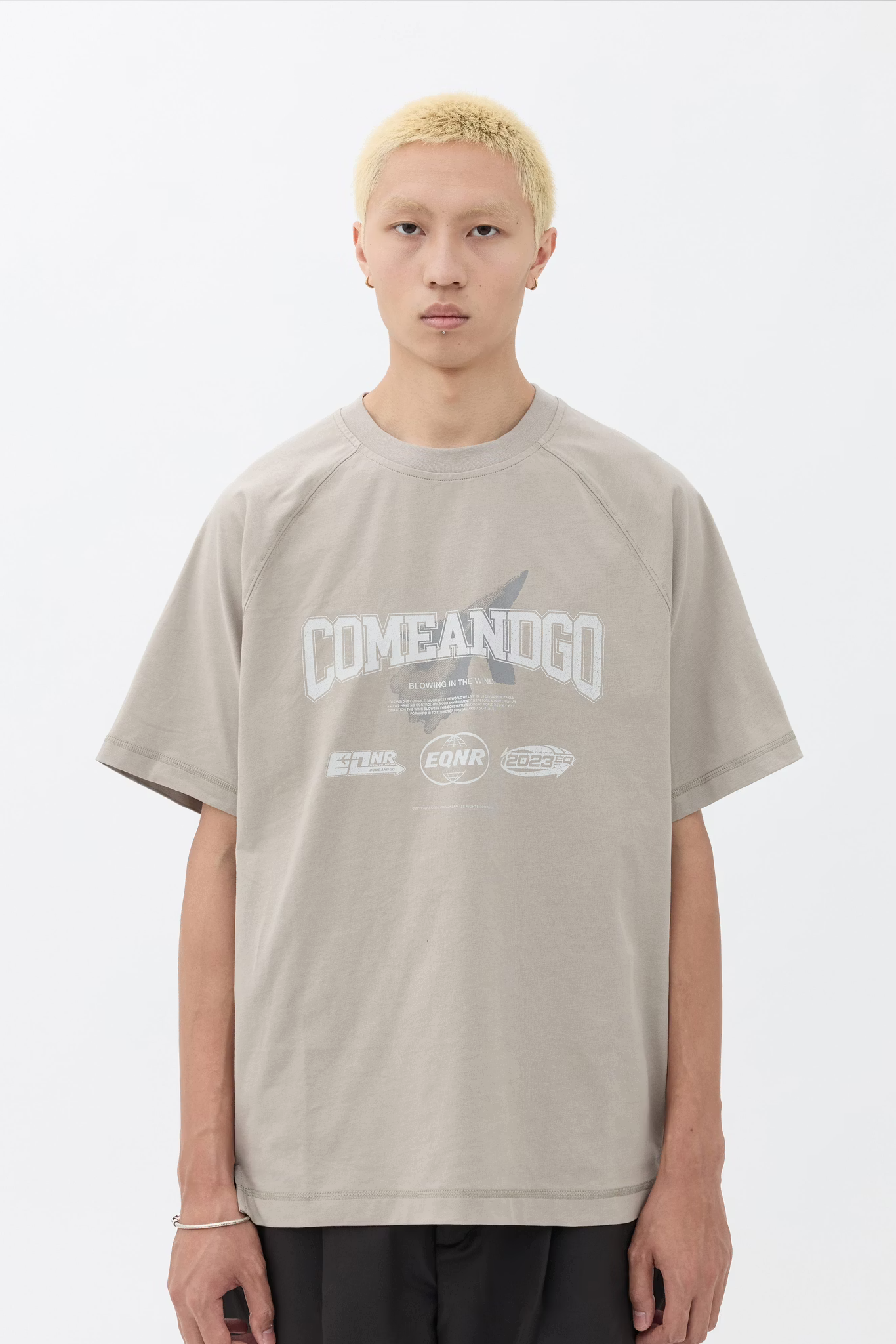 EQUALNEAR_C&G Graphic Raglan Tee (Sand)