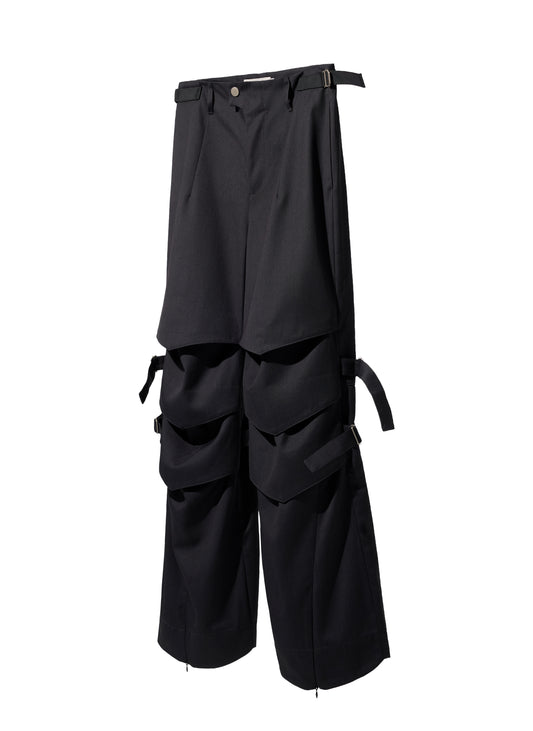 EQUALNEAR_Armor Flared Pants (Gray)