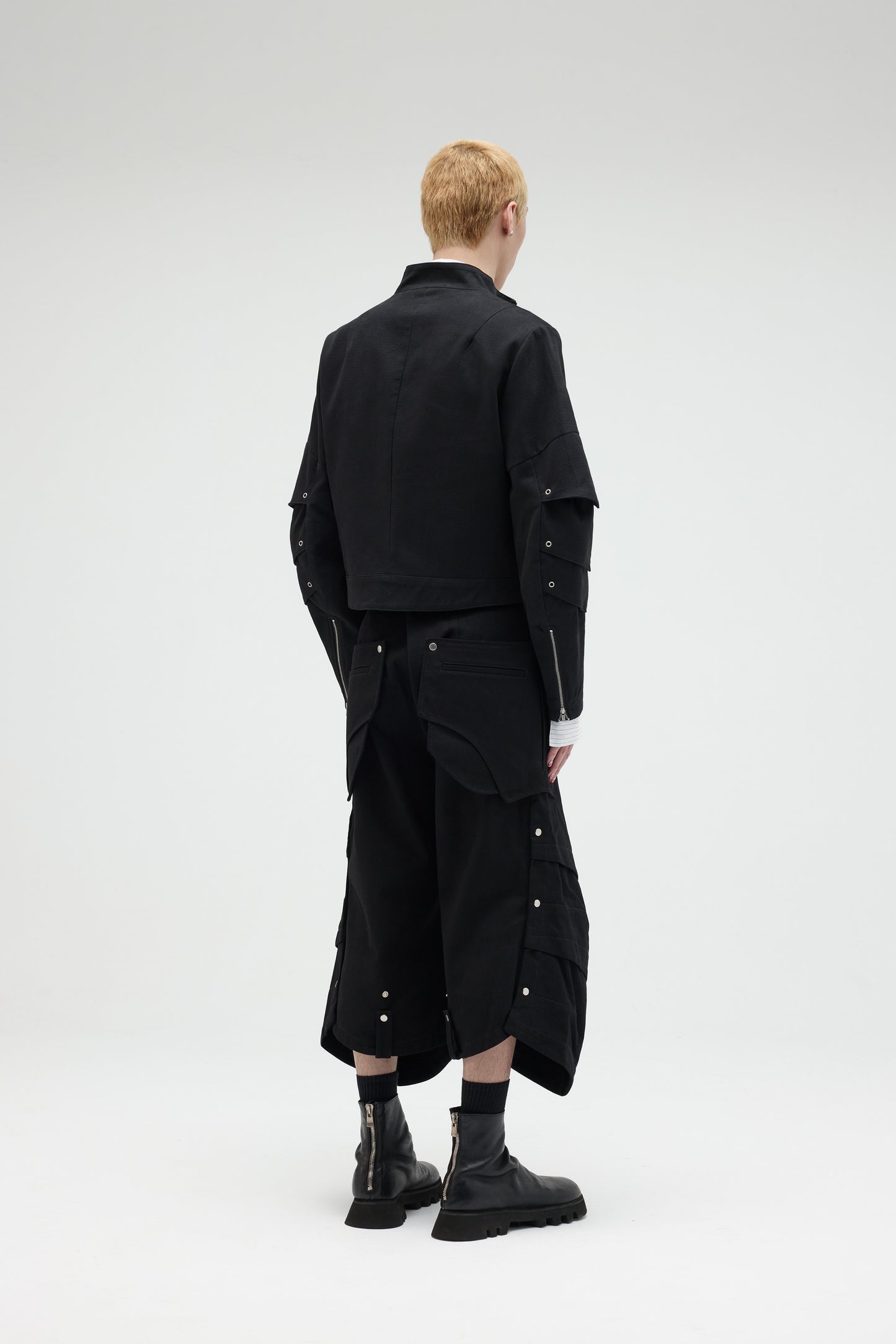 EQUALNEAR_Armor Fencing Jacket (Black)