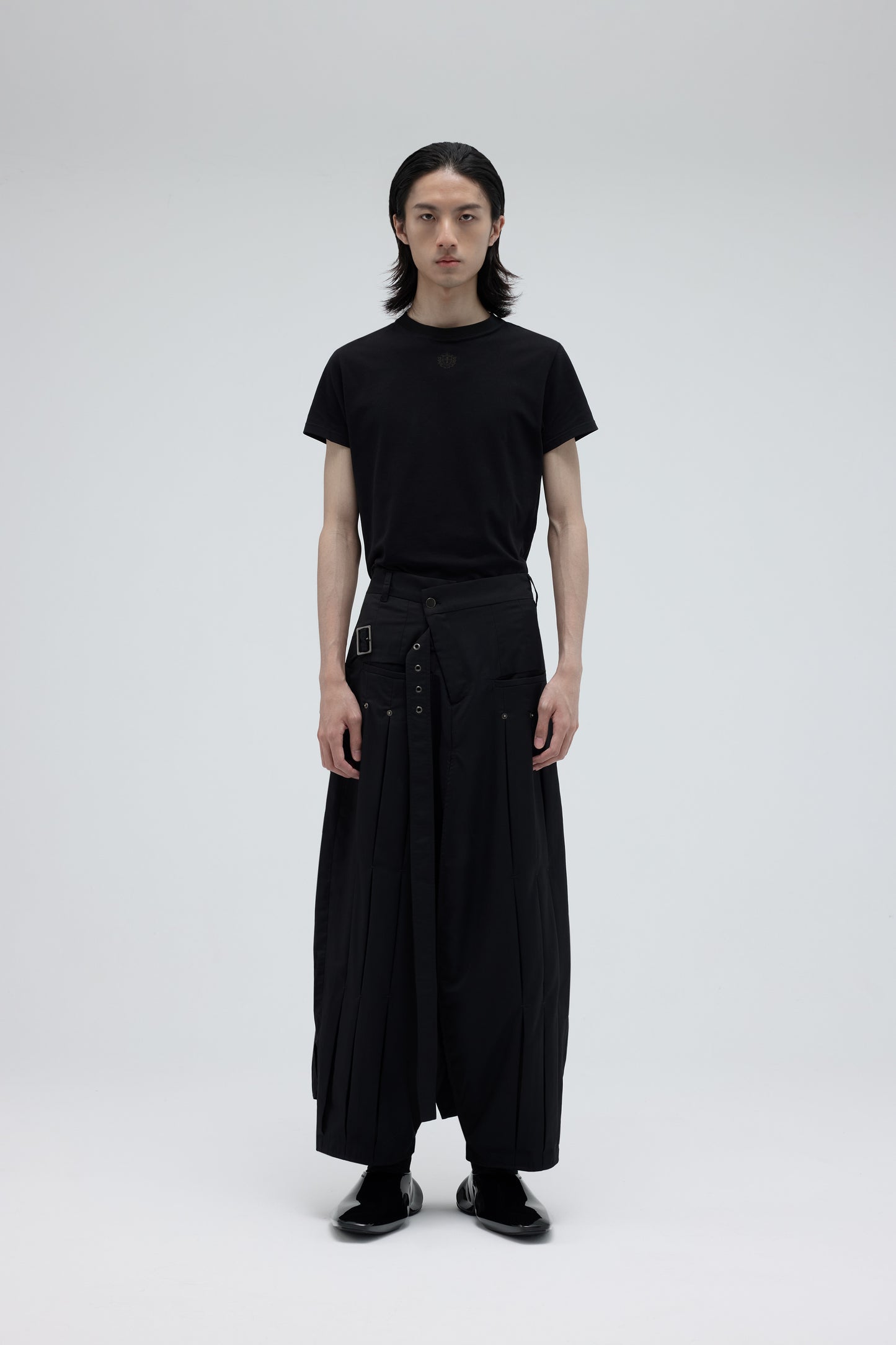 EQUALNEAR_Blade Pants (Black)