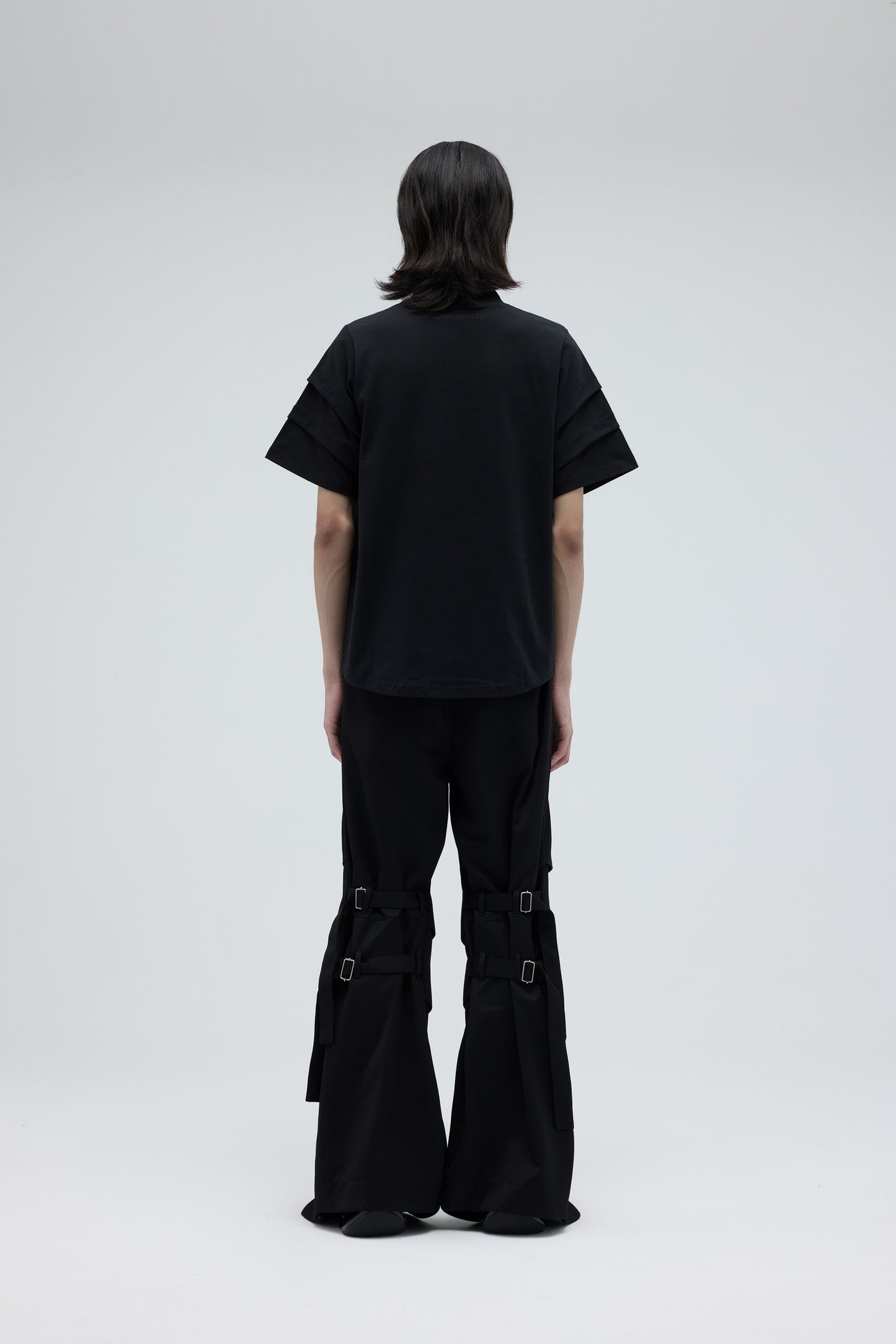 EQUALNEAR_Knight Tee (Black)