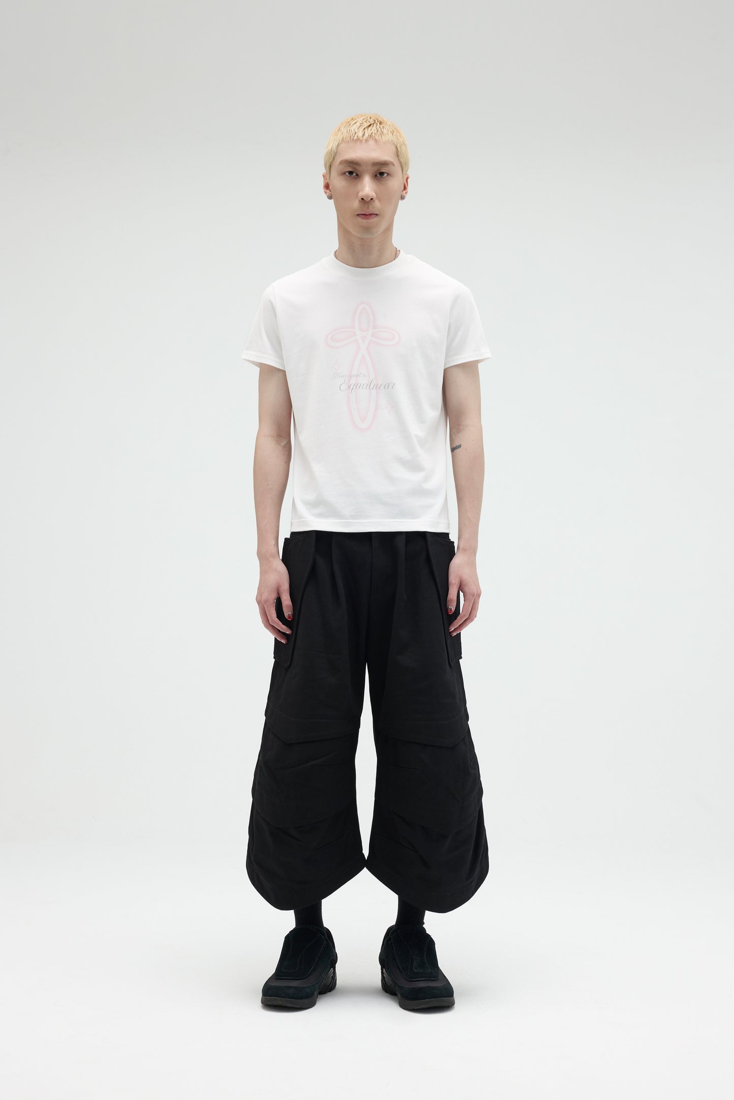 EQUALNEAR_Everglow Tee-Slim Fit (White)
