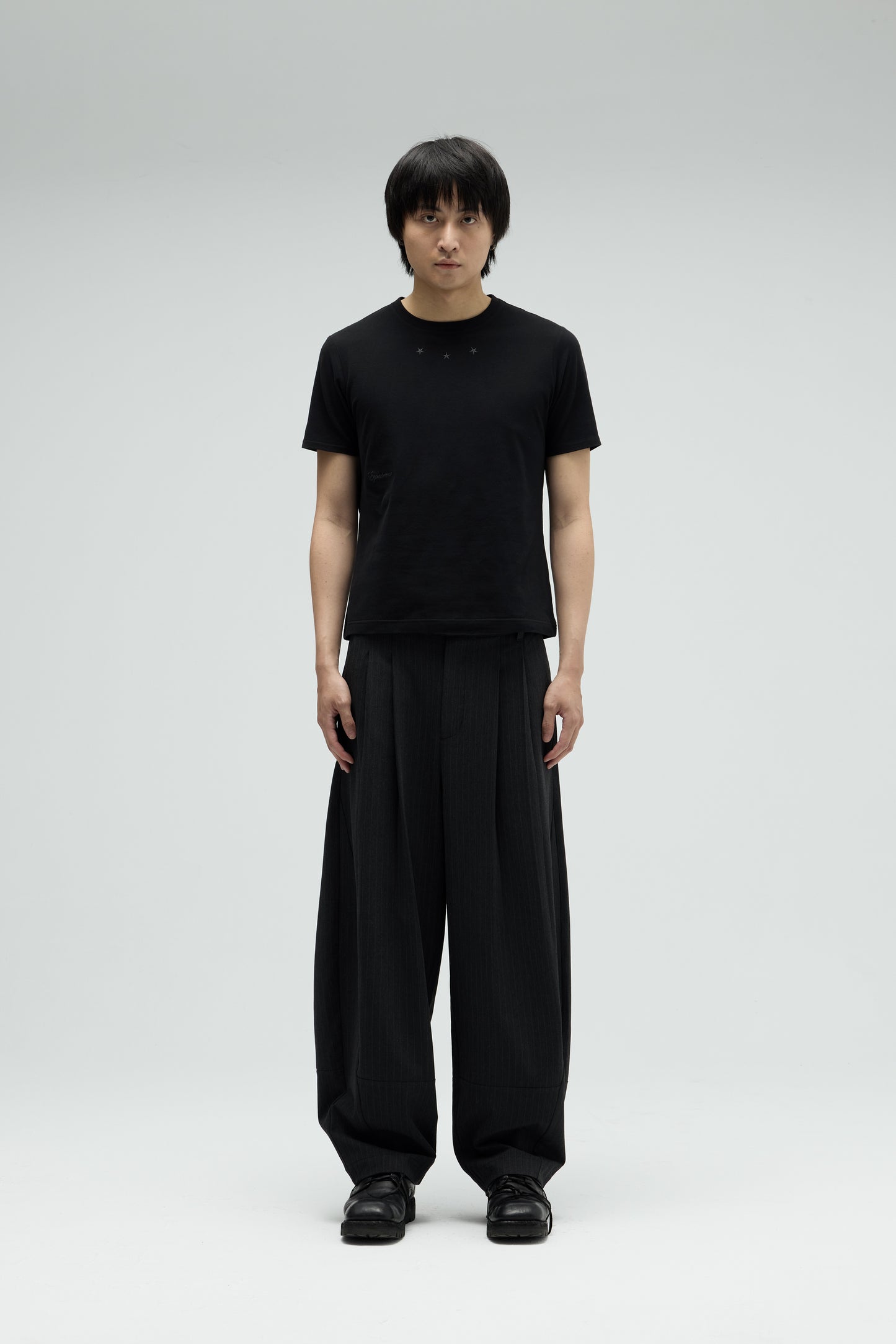 EQUALNEAR_Stars Tee (Black)