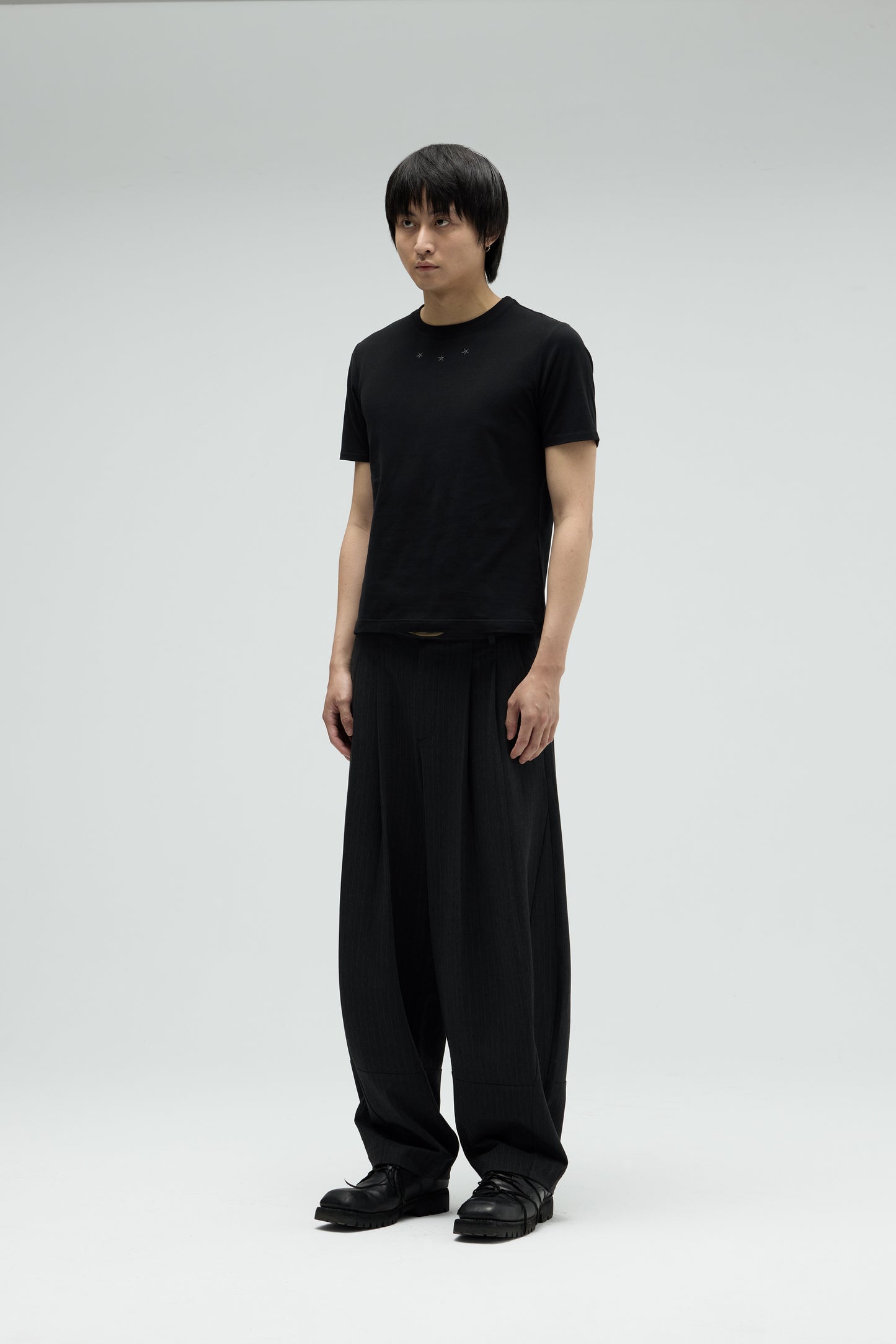 EQUALNEAR_Stars Tee (Black)