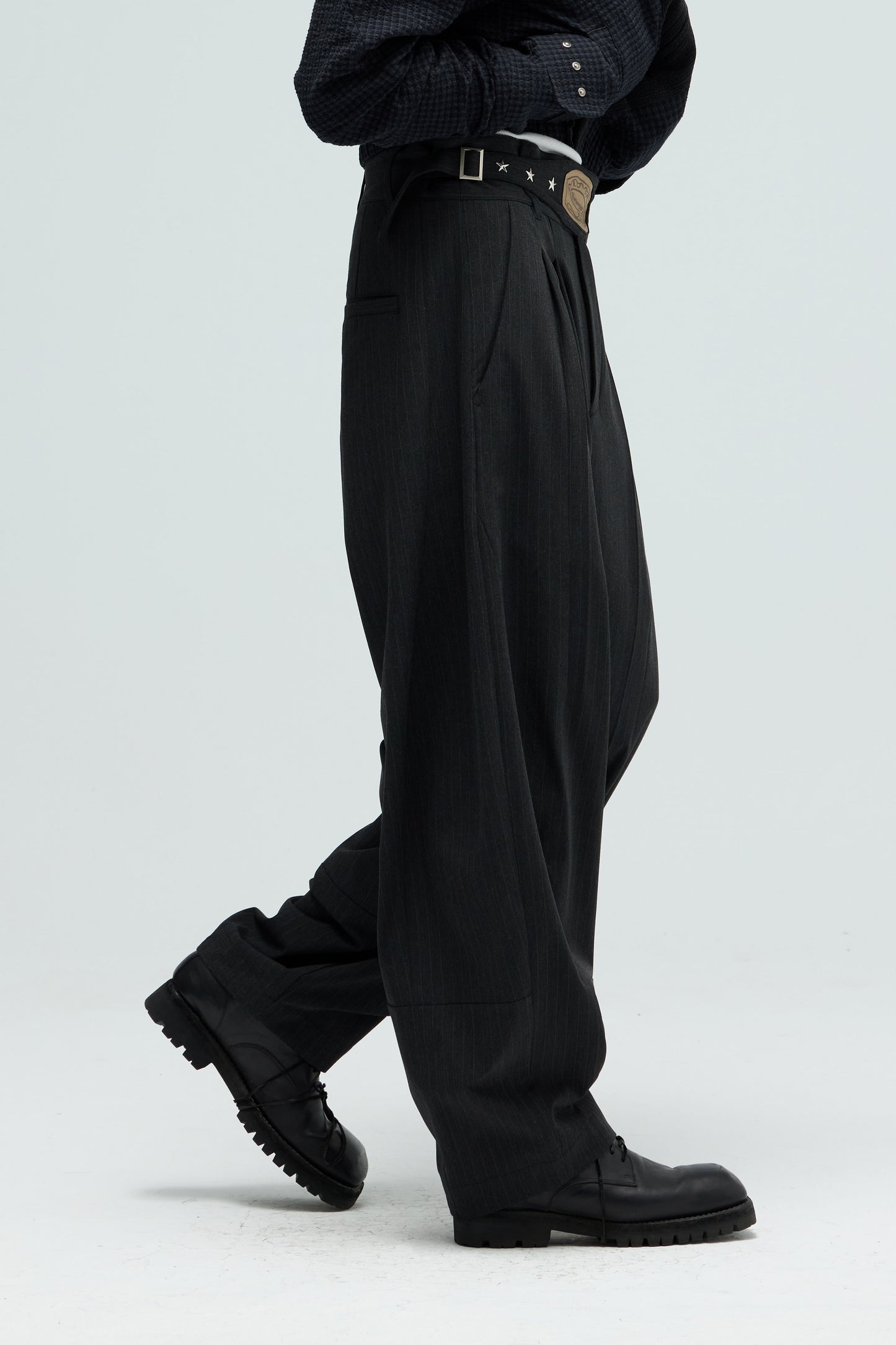 EQUALNEAR_Champion Wide Pants (Dark Gray)