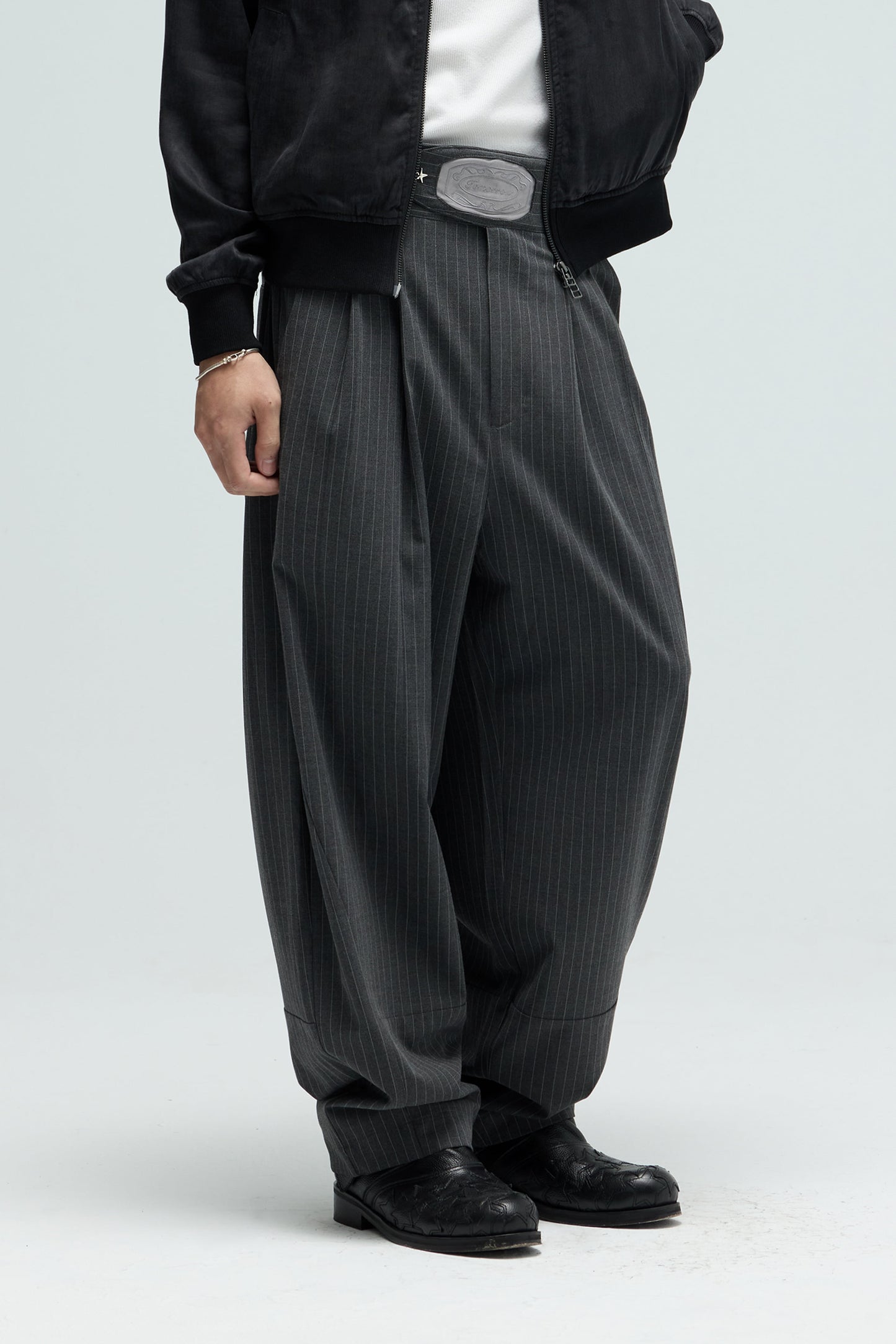 EQUALNEAR_Champion Wide Pants (Gray)