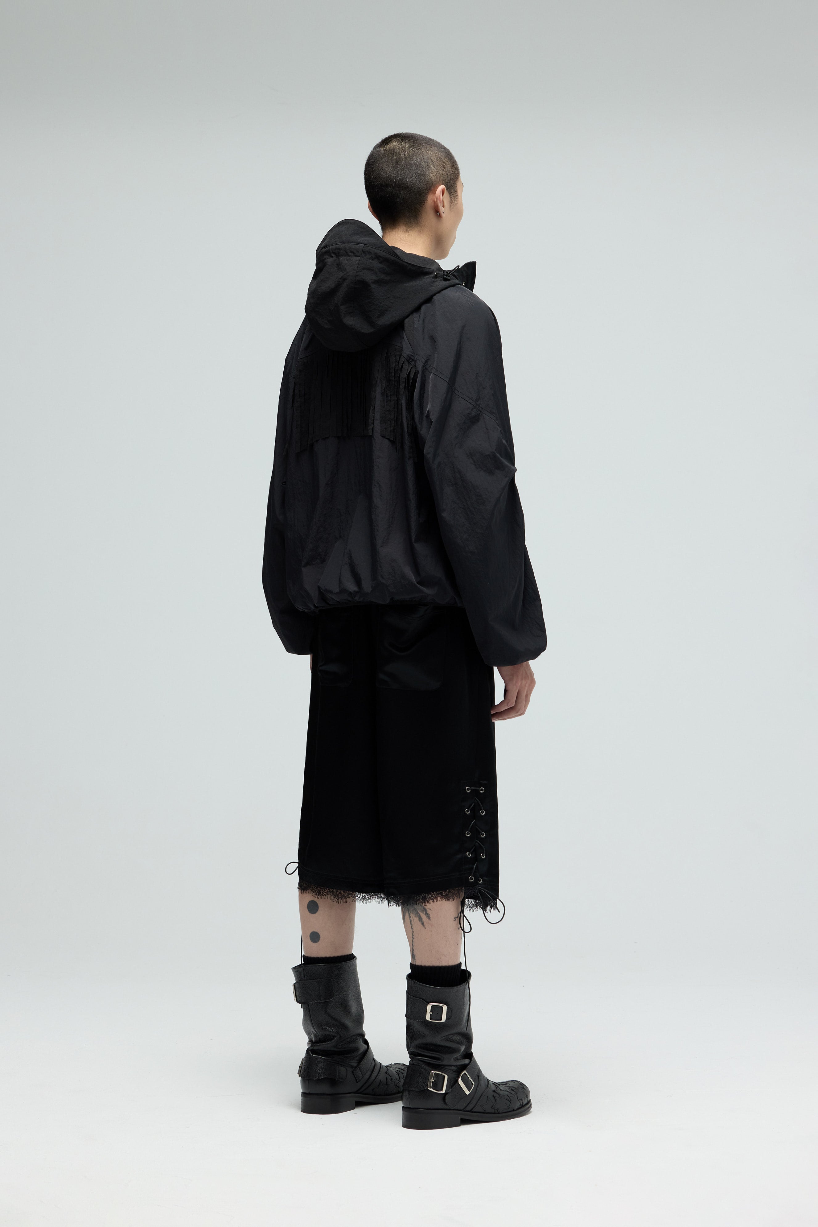 EQUALNEAR_Elvis Tech Jacket (Black) – TOBIRA STORE