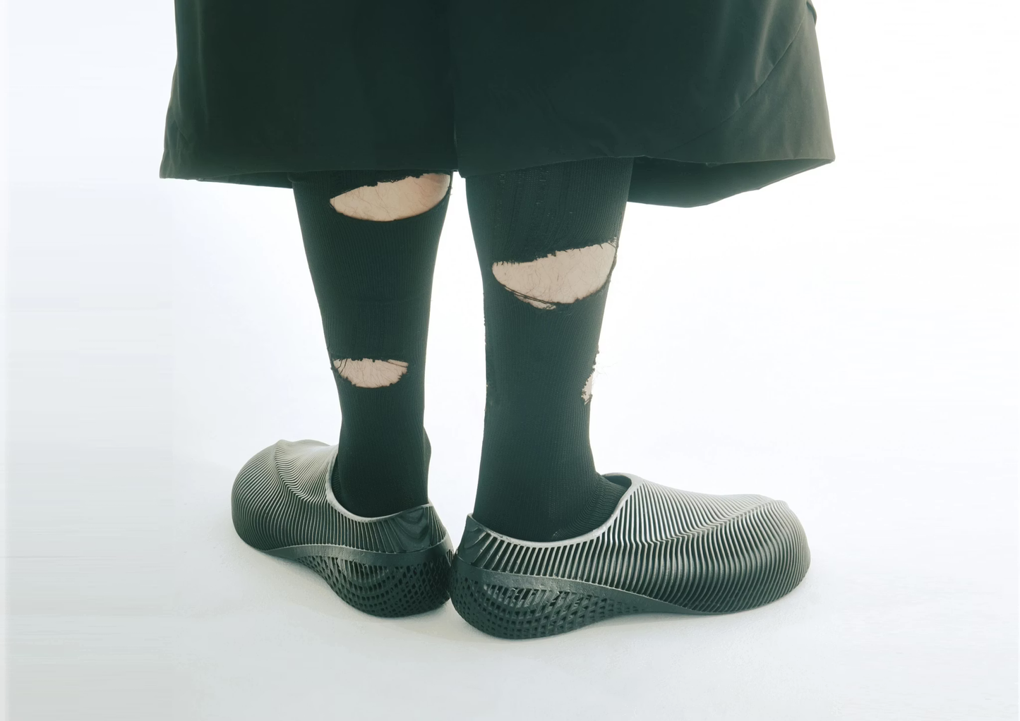 ALIVEFORM_STRATUM TALON (Charcoal)