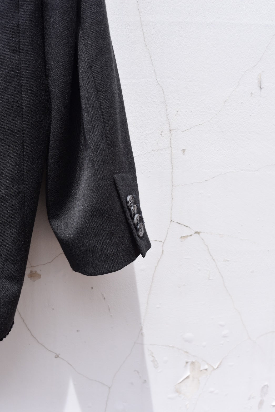 AVAVAV_AVAVAV PLEATED BLAZER (Black)