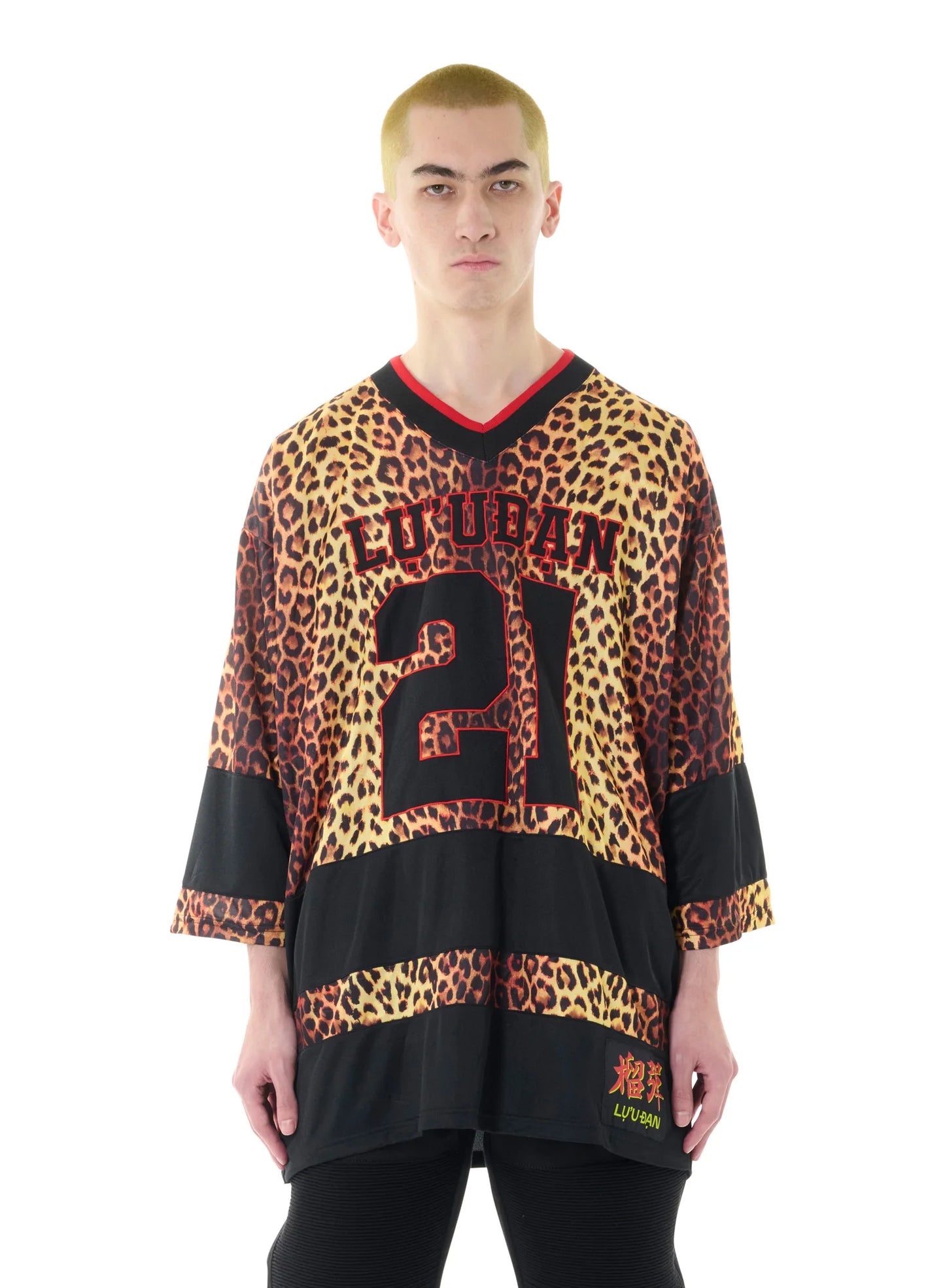 LU'U DAN_Hockey Top L-D (Leopard)