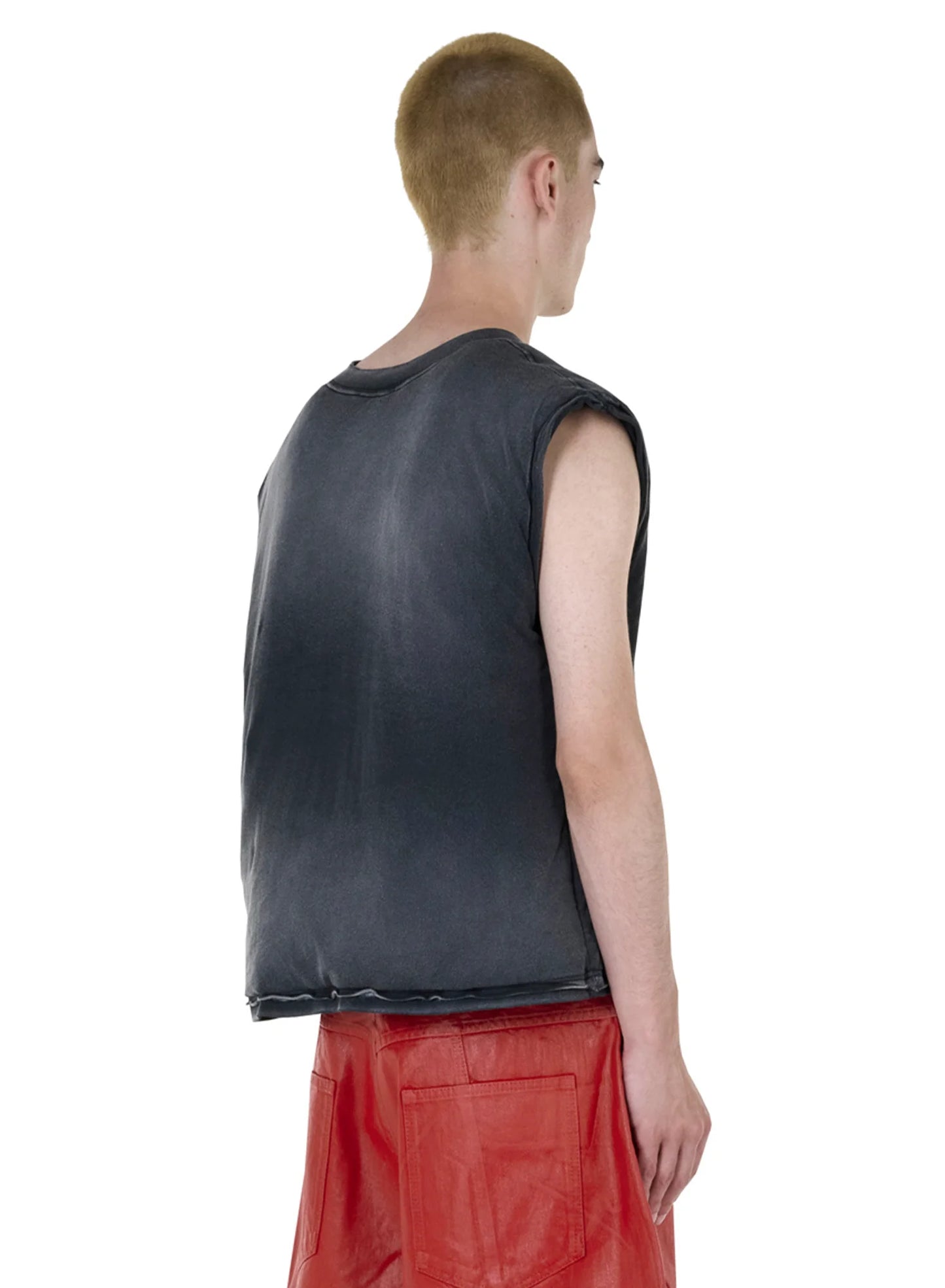 LU'U DAN_WADDED SLEEVELESS TEE (Faded Black)