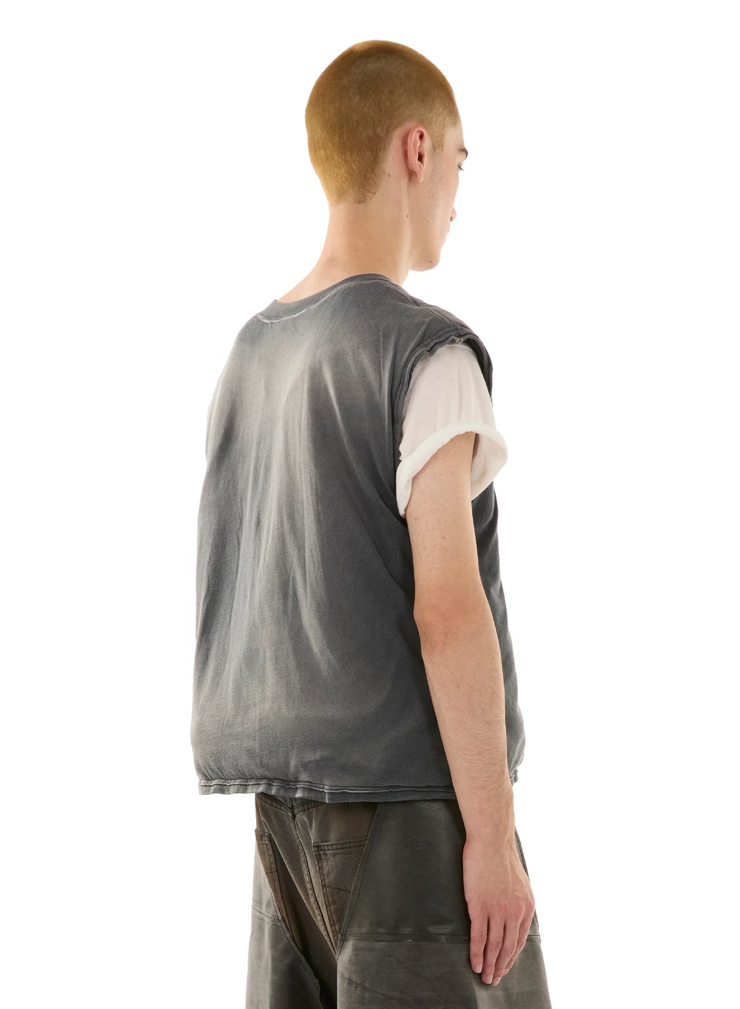 LU'U DAN_WADDED SLEEVELESS TEE (Dark Smoke)