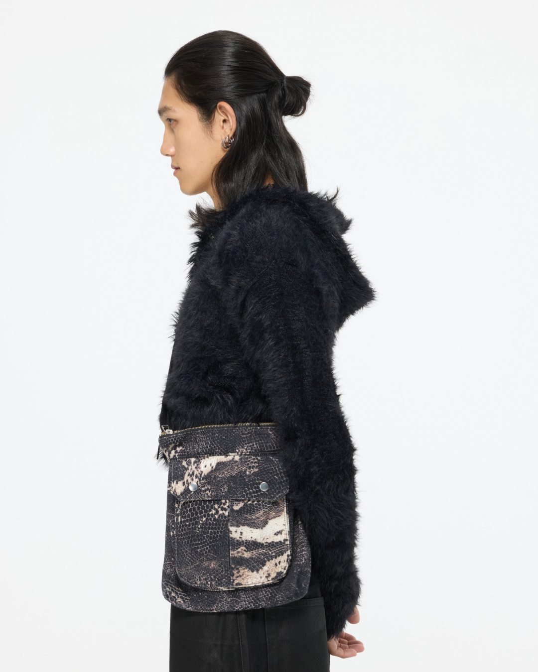 blANk_SET STUDIO_CARGO BAG (Snake Pattern)