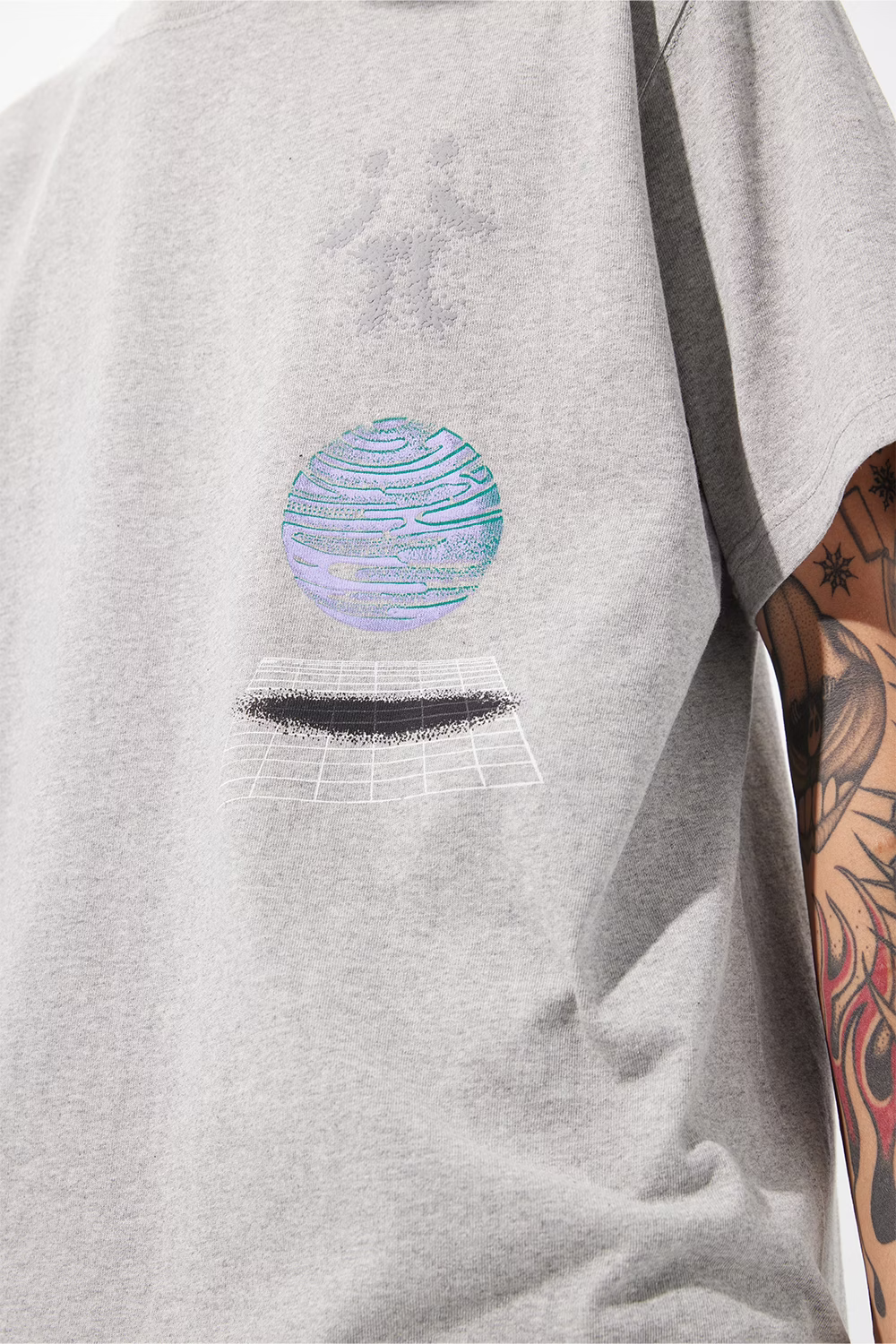 Wave of Sand_SATOSHI OVER PRINT T SHIRTS (Stone)