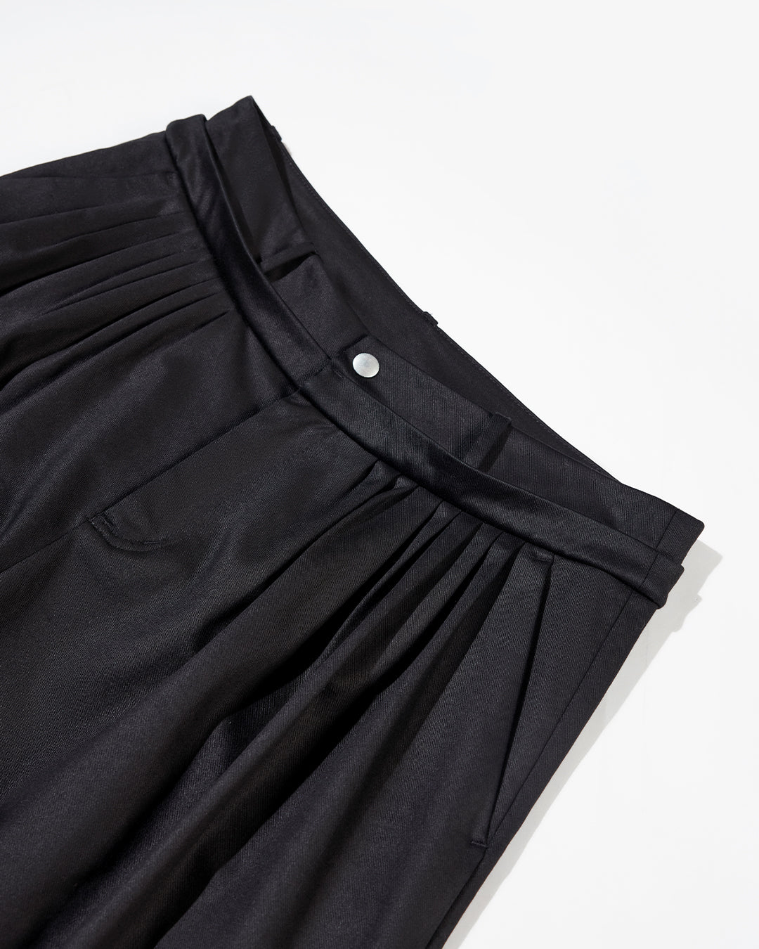 NOUVEAU PROJECT_FOLDED CROPPED PANTS (Black)