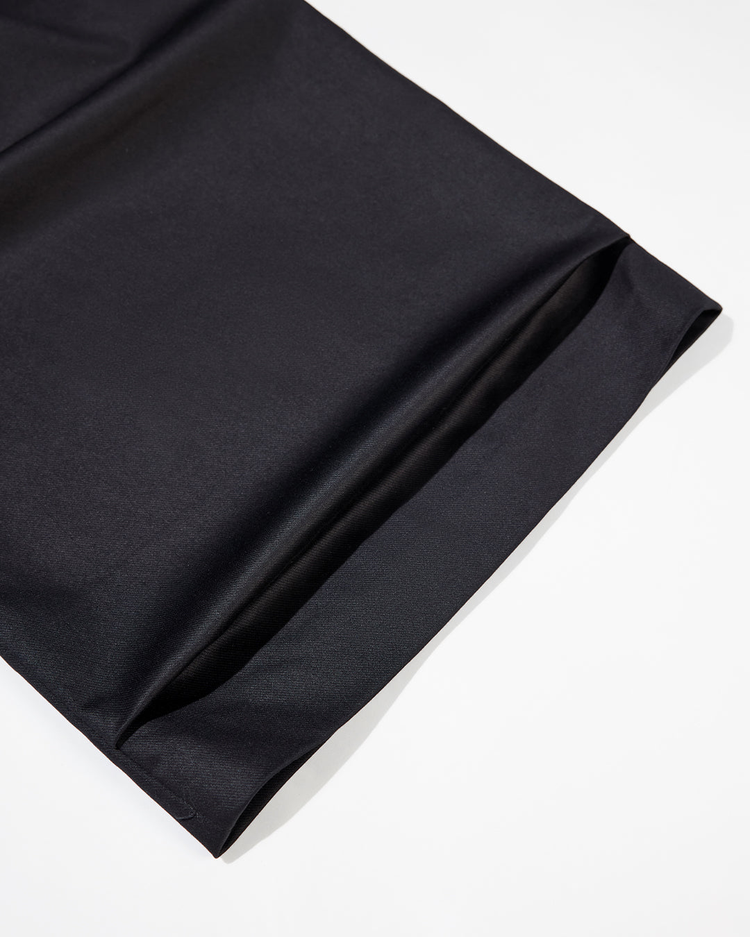 NOUVEAU PROJECT_FOLDED CROPPED PANTS (Black)