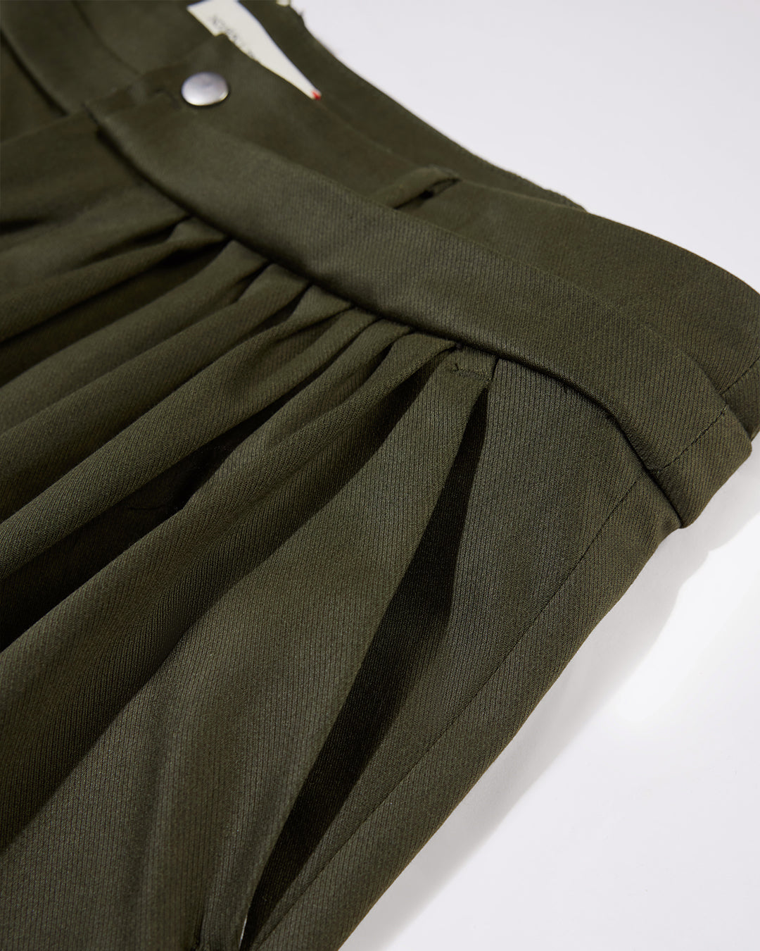 NOUVEAU PROJECT_FOLDED CROPPED PANTS (Green)
