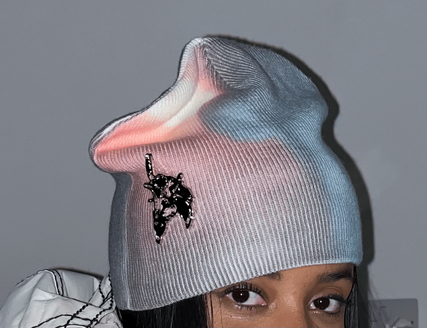 ALA TIANAN_METAL FLOWER BEANIE 003 DREAM BOY